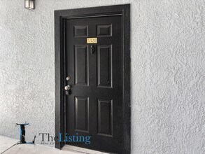 3714 Palm Desert Ln in Orlando, FL - Foto de edificio - Building Photo