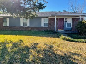 2604 Robeson St in Wilmington, NC - Building Photo