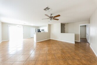 3213 S 63rd Ln in Phoenix, AZ - Building Photo - Building Photo