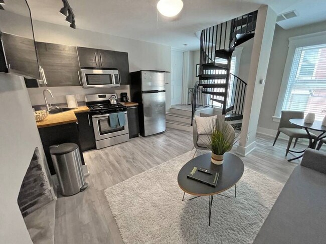 property at 216 E Liberty St