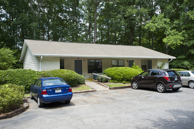 Wisdom Woods in Peachtree City, GA - Building Photo - Building Photo