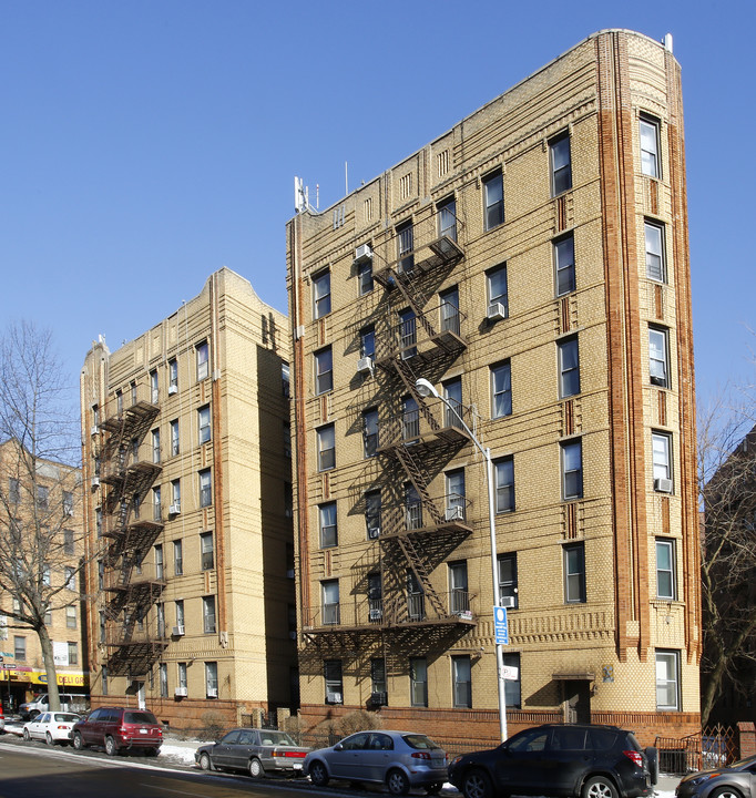 1159 Brighton Beach Ave in Brooklyn, NY - Foto de edificio