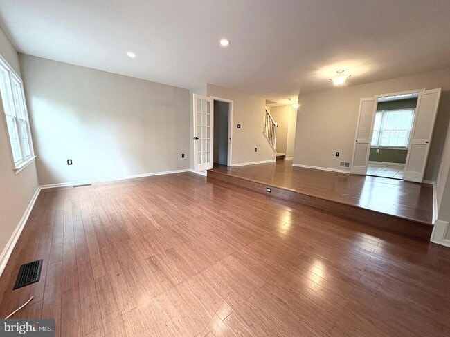 property at 2845 Seminole Rd