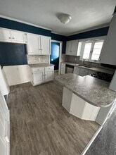 2831 Starr Ave in Oregon, OH - Building Photo - Building Photo