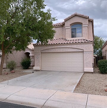 3551 W Whispering Wind Dr in Glendale, AZ - Foto de edificio