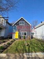 910 Harriet St in Evansville, IN - Building Photo