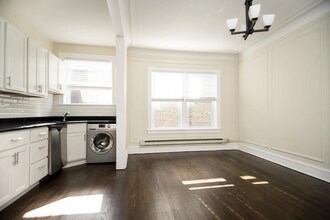 321 Kedzie St, Unit 3 in Evanston, IL - Building Photo - Building Photo
