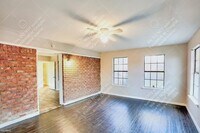 5607 Grace Point Ln photo'