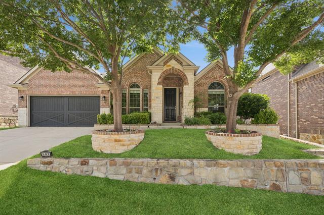 property at 501 Oak Point Dr