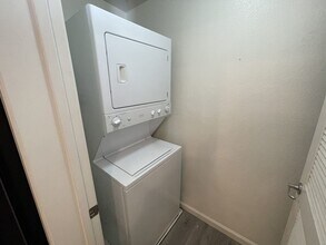 1875 Cannes Pl in Chula Vista, CA - Building Photo - Building Photo