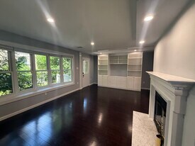 1 Angela Ln in Watertown, MA - Building Photo