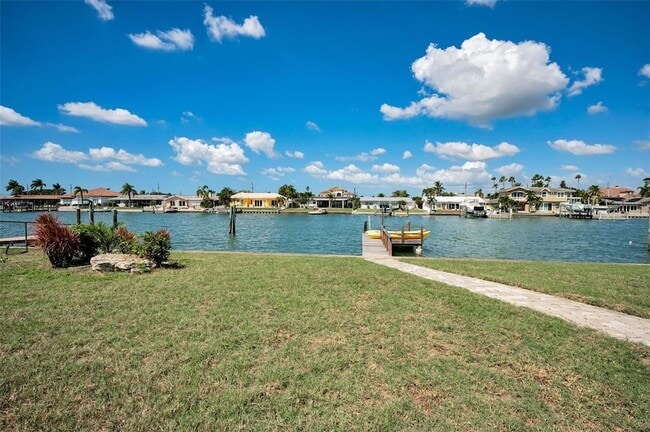 790 116th Ave in Treasure Island, FL - Building Photo - Building Photo
