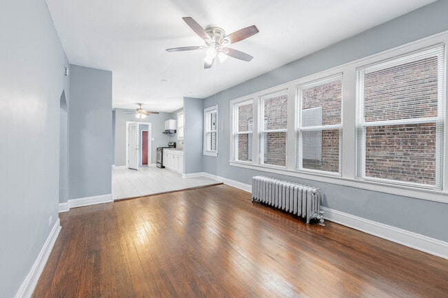 7729 S Laflin St in Chicago, IL - Building Photo - Building Photo