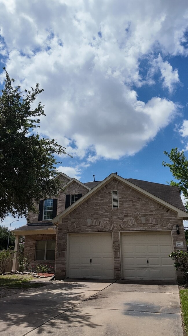 20511 Raincrest Dr