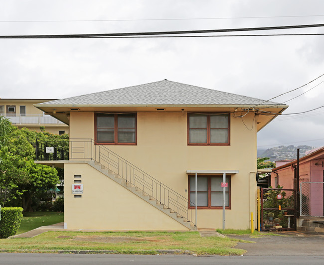 3042 Date St in Honolulu, HI - Building Photo - Building Photo