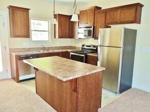 2564 Ridgemont Dr in Birmingham, AL - Building Photo - Building Photo