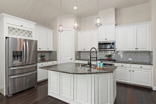 12514 Tamaron Dr in Texas City, TX - Building Photo