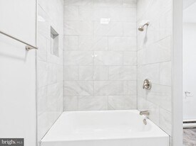 32 Jenkins Pl in Wyoming, DE - Building Photo