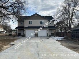 117 Shoshone Ave in Nampa, ID - Building Photo