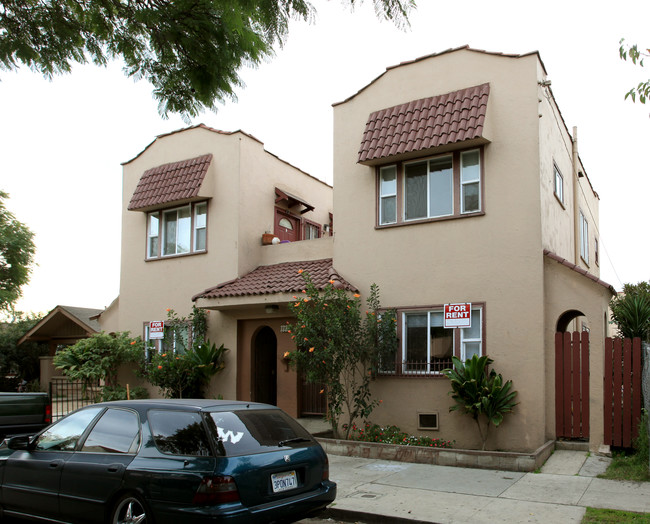 1085 Hoffman Ave in Long Beach, CA - Building Photo - Building Photo