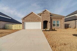 1010 Shine Pl in Bentonville, AR - Building Photo