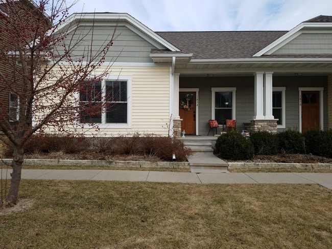 property at 1834 Chelsea Ct