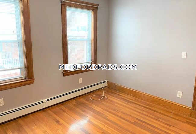 167 Harvard St-Unit -2 in Medford, MA - Building Photo - Building Photo