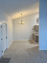 204 Cutlass Dr in El Paso, TX - Building Photo - Building Photo