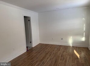 5 Stout Ct in Trenton, NJ - Building Photo - Building Photo