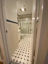 219 Bloomfield St in Hoboken, NJ - Building Photo - Building Photo