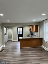 2111 E Elkhart St in Philadelphia, PA - Building Photo