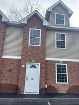 6 Grove St in Dover, NH - Building Photo