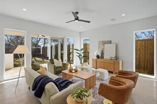 5308 Terry St in Dallas, TX - Building Photo