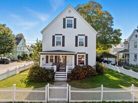 47 Clinton St in Framingham, MA - Building Photo