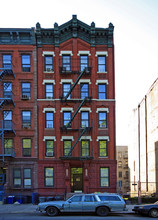 426 Saint Nicholas Ave in New York, NY - Building Photo - Building Photo