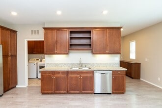 1513 Champion Ln in Chula Vista, CA - Building Photo - Building Photo