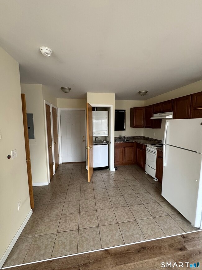 property at 4 Warwick St