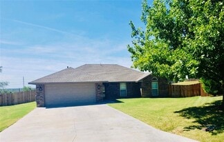 3 S Covey St in Sayre, OK - Building Photo