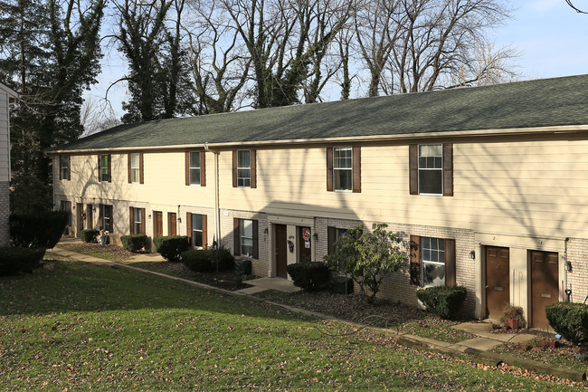 Bunker Hill in Ashtabula, OH - Building Photo - Building Photo