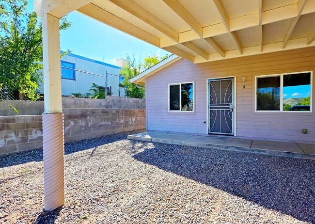 property at 436 S 3rd St