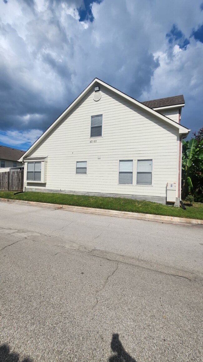 11735 Alief Clodine Rd in Houston, TX - Building Photo - Building Photo