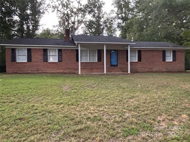 property at 774 High Shoals Rd