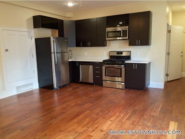 25 Caldwell St