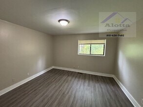 320 Wheel Hollow Trail in Sanford, NC - Building Photo - Building Photo