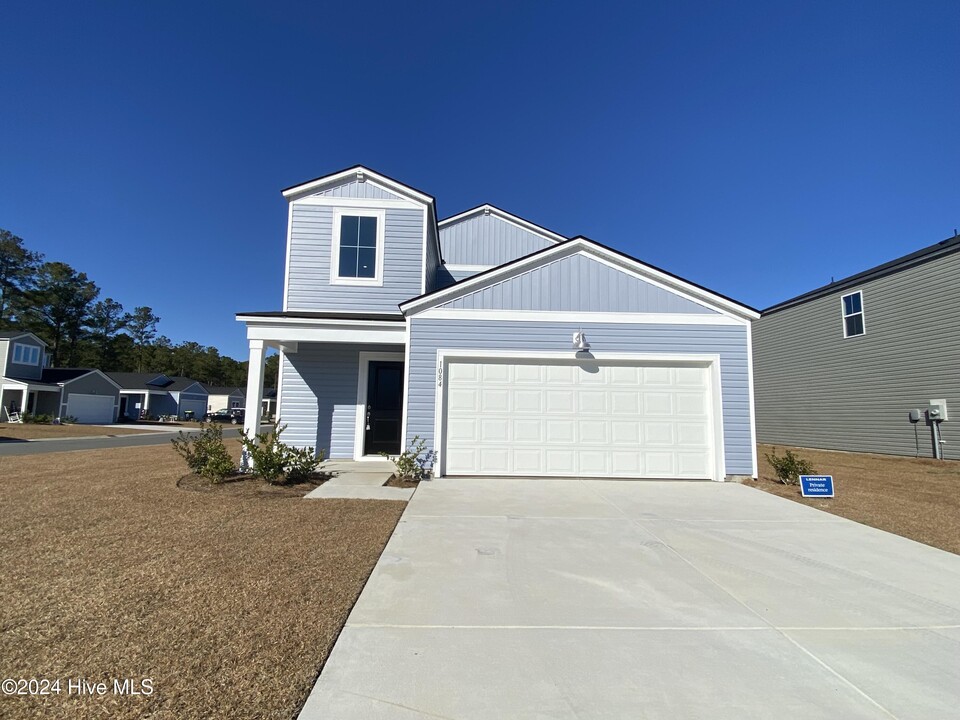 1084 Tripletail Dr NW in Sunset Beach, NC - Building Photo