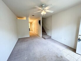 3584 SW 30th Way in Gainesville, FL - Building Photo