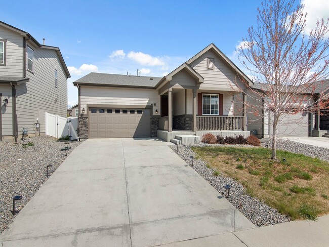 property at 1886 Ruddlesway Dr