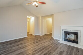 8631 Bodkin Ct in Charlotte, NC - Building Photo - Building Photo