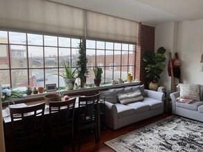 11 W 2nd St, Unit 314 in Bethlehem, PA - Foto de edificio - Building Photo