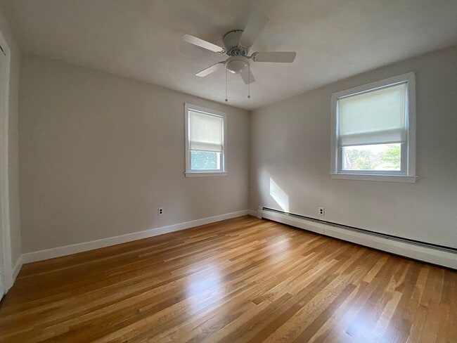 7 Mallard Way in Burlington, MA - Building Photo - Building Photo